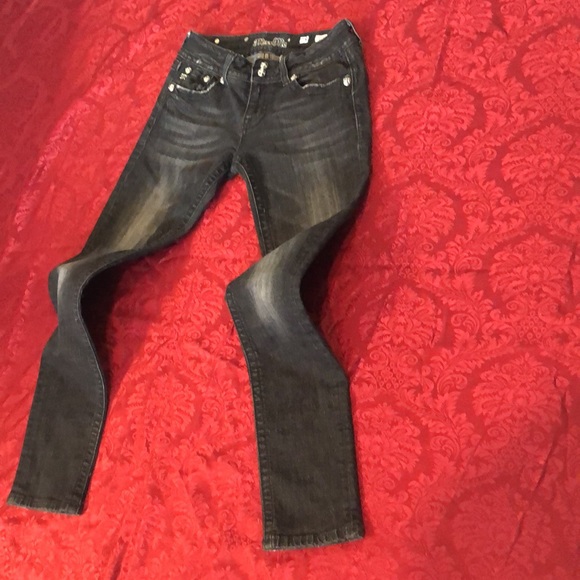 Miss Me Sz 28 angel wing embellished black skinny jeans w/factory distressing 🧿 - Picture 3 of 16